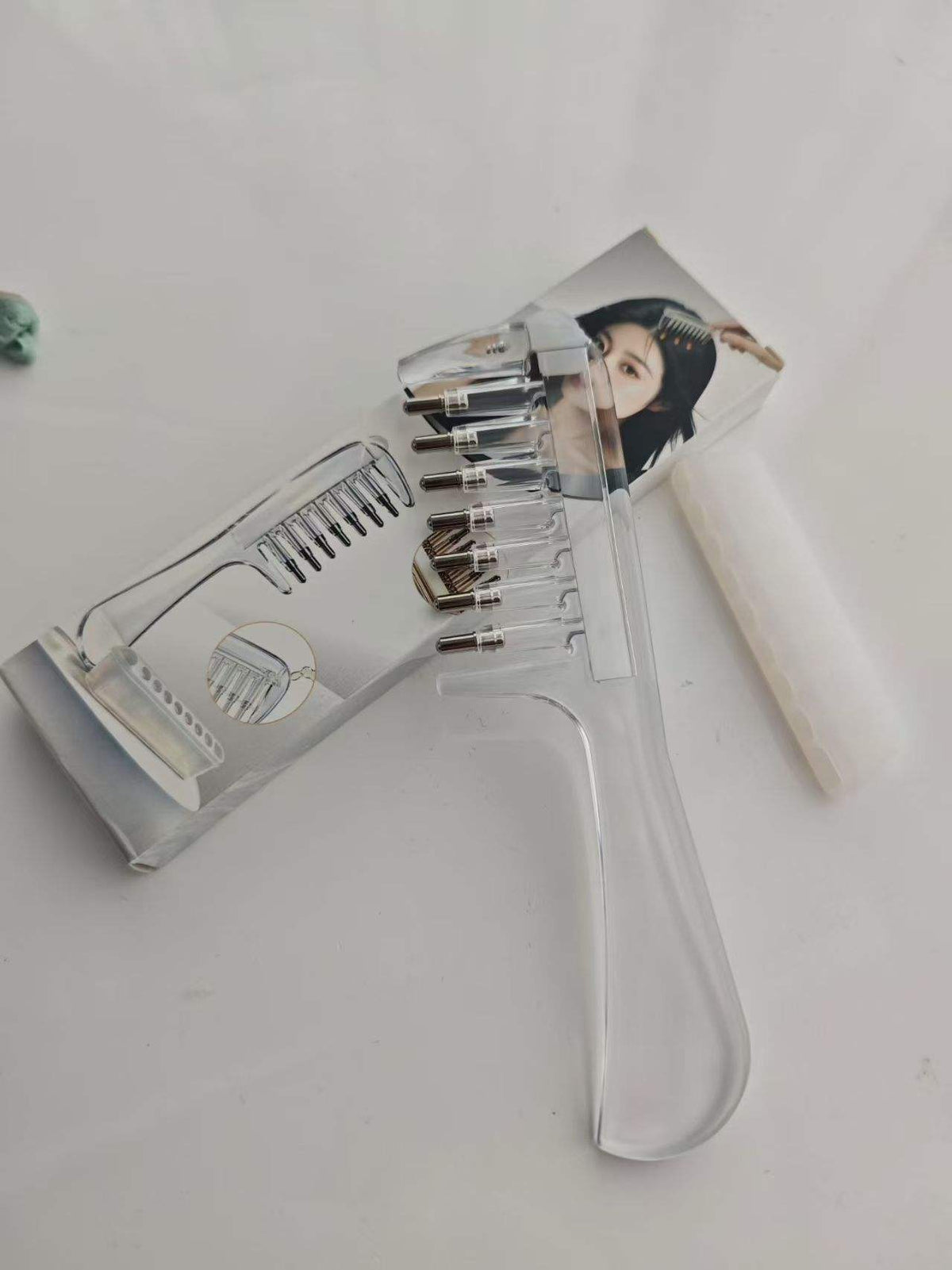 2 in 1 Hair oil applicator comb