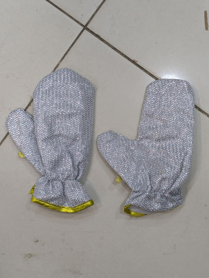 Title: Heavy-Duty Silver Heat-Resistant Oven Mitts